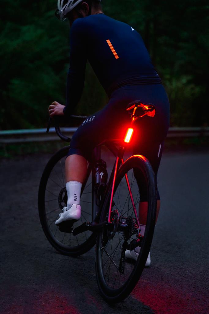 Knog Blinder Road 150 Usb Şarjlı Bisiklet Arka Aydınlatması STP-223