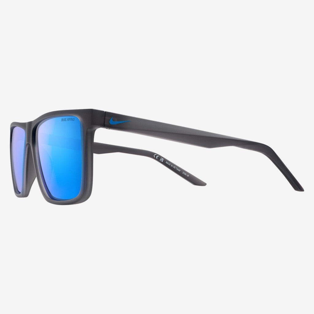 Nike Blaze P Polarize Güneş Gözlüğü IQ7183X-084 Polar Blue Matte Smoke Grey