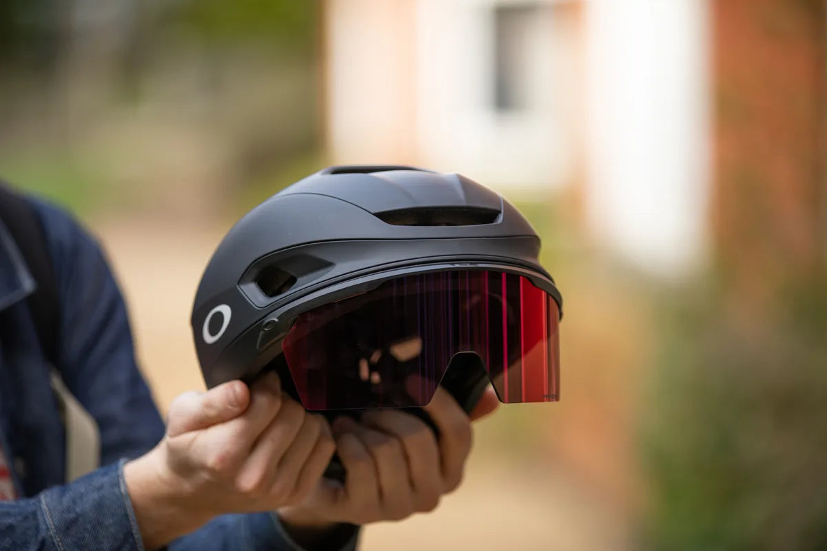 Oakley ARO7 Road Mips Boa Ionic+ Gözlüklü Yol Bisikleti Kaskı Matte Black Prizm Road FOS901512 9XI Small - Görsel 14