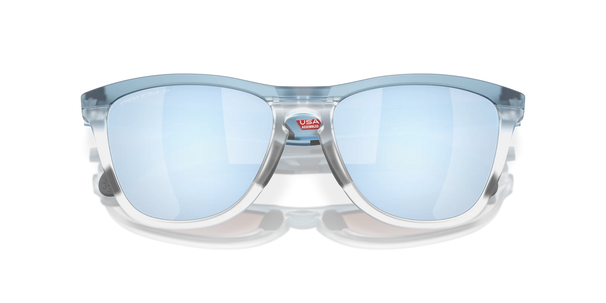 Oakley Frogskins Range Polarize Güneş Gözlüğü 928409 Trans Stonewash Clear Prim Deep Water Polarized