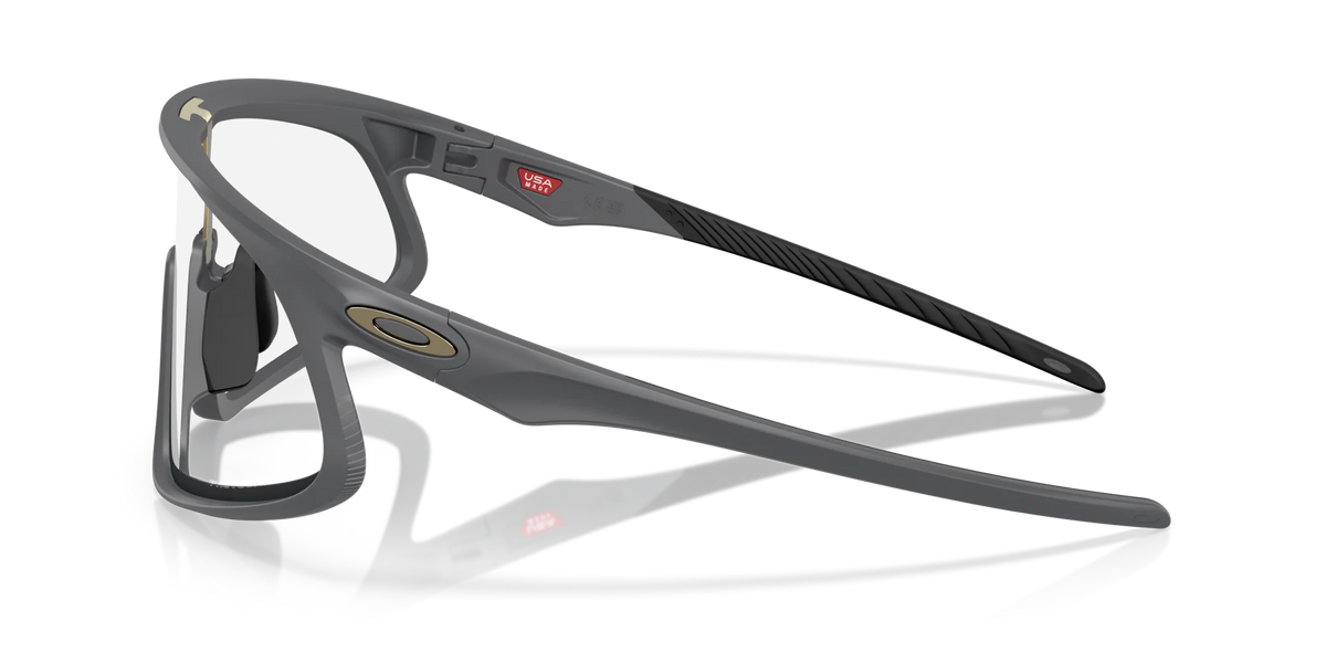 Oakley RSLV Photochromic Güneş Gözlüğü 9484D Matte Carbon Photochromic 948406