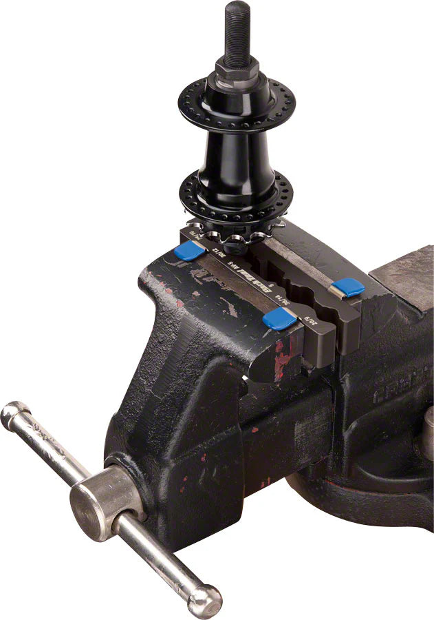 Park Tool AV-5 Çoklu Mil Tutucu Adaptör Mengene Uyumlu PTAV5