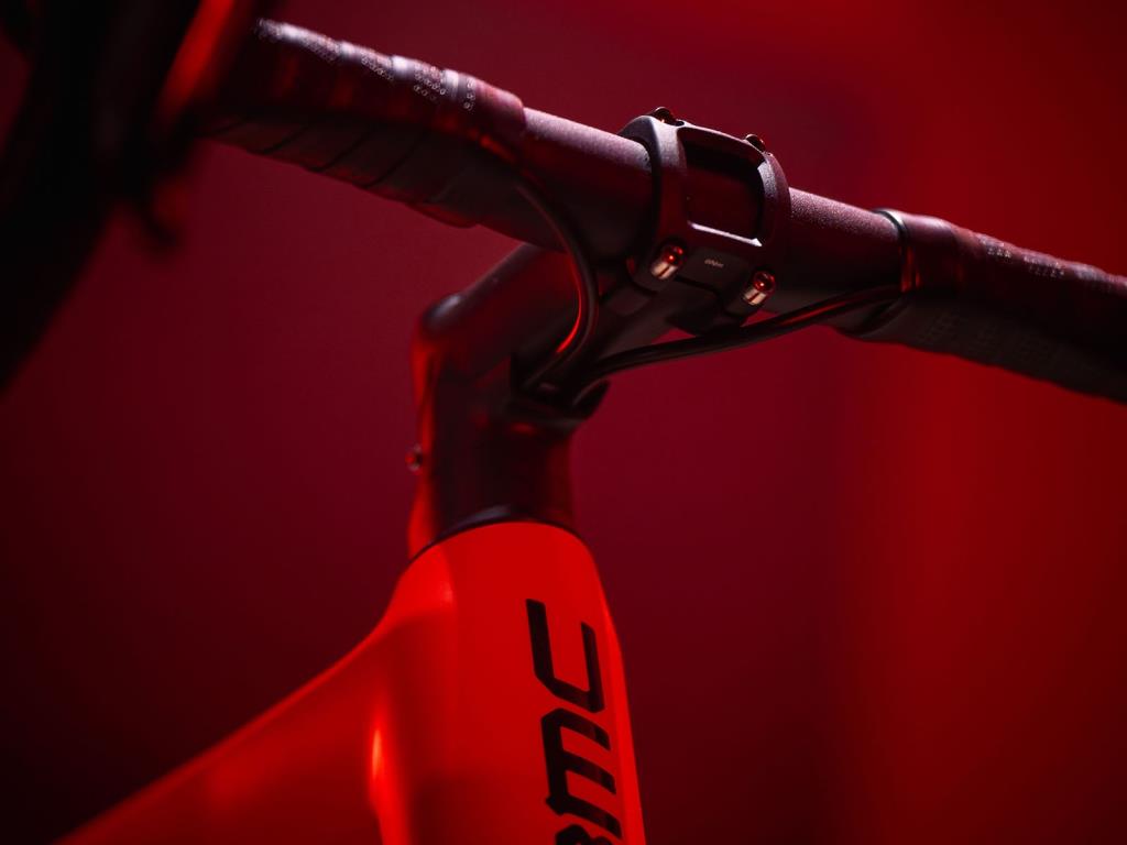 BMC Teammachine SLR THREE 105 Di2 Karbon Yol Bisikleti 30006975/30006977 - Görsel 5