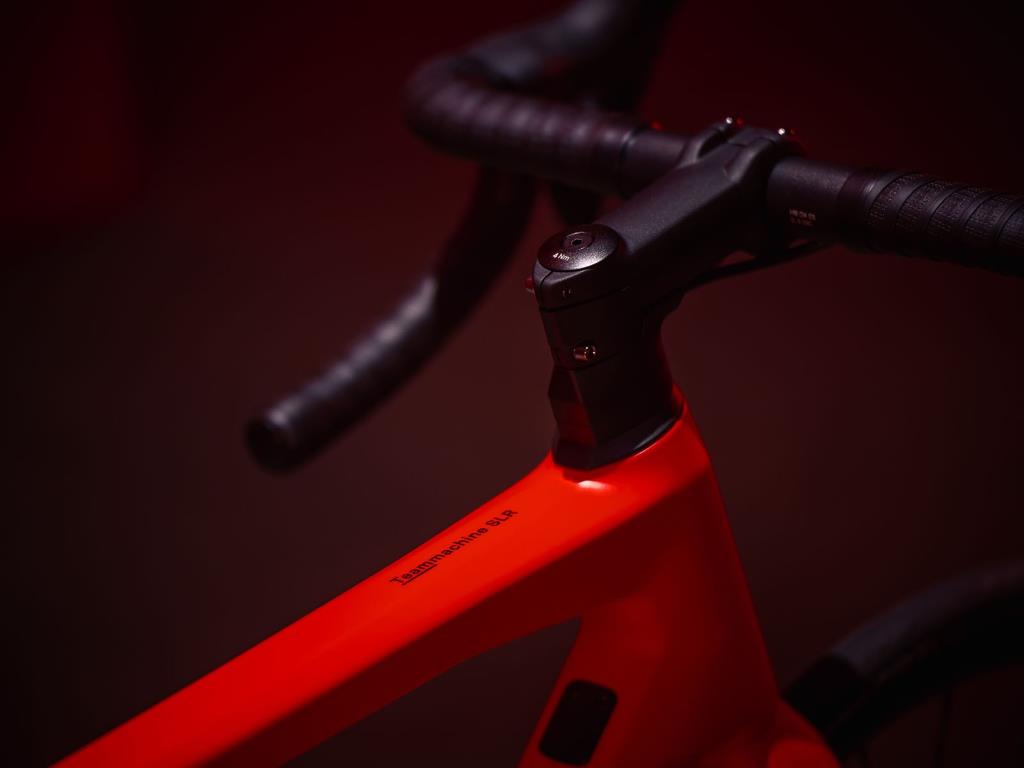 BMC Teammachine SLR THREE 105 Di2 Karbon Yol Bisikleti 30006975/30006977 - Görsel 6