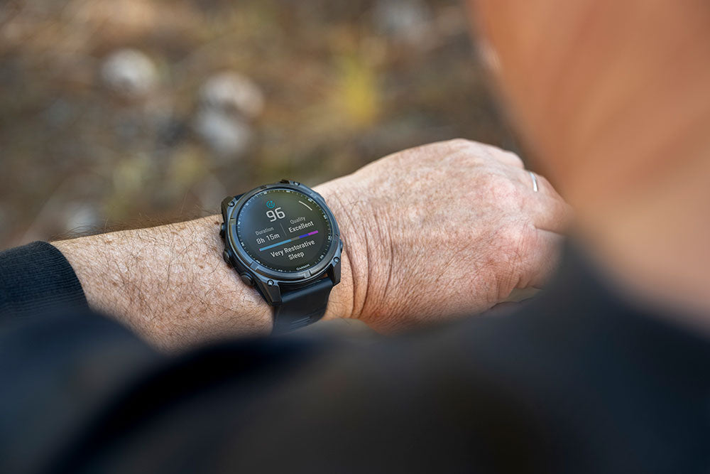 Garmin Fenix 8 Premium Multisport GPS Kol Saati Sapphire Amoled 51mm Turuncu 010-02905-11