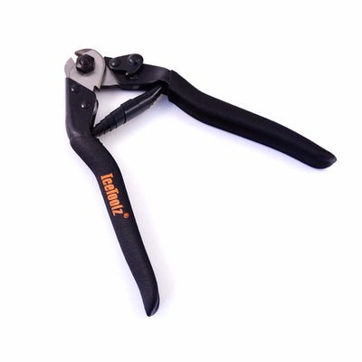 ICETOOLZ Cable Cutting Tool