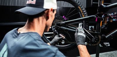 Muc-Off C3 Ceramic Allweather Bisiklet Zincir Yağı Seramik 300ML - Görsel 2