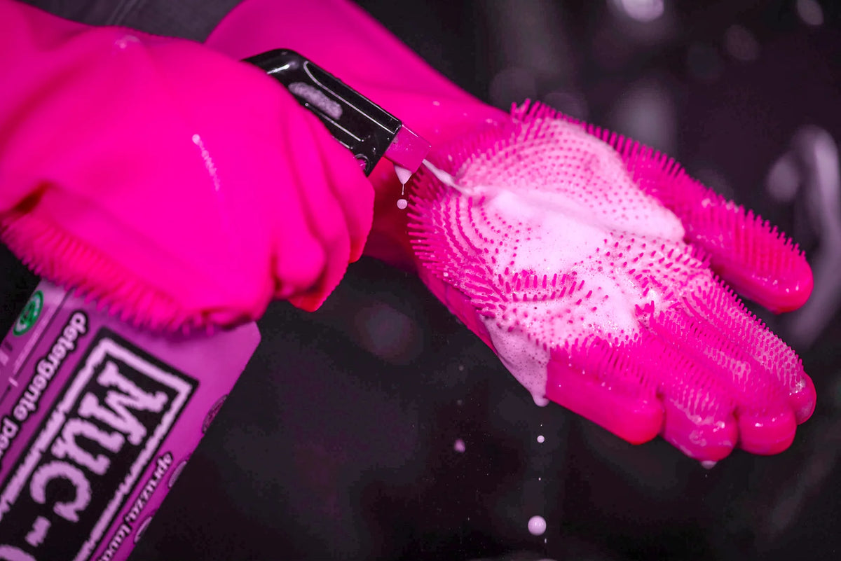 Muc-Off Derin Temizlik Eldiveni Medium - Görsel 2