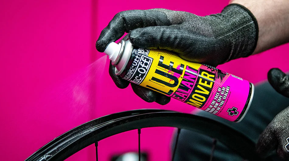 Muc-Off Glue&Sleant Remover Yapıştırıcı Sökücü 200ml - Görsel 4