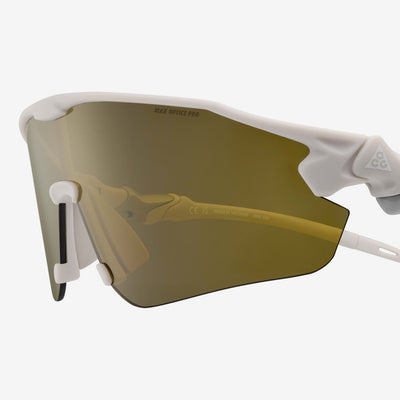 Nike ACG Vista Peak E Güneş Gözlüğü IQ9340X-012 Terrain Tint Matte Photon Dust