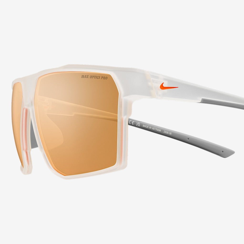 Occhiali da sole Nike AirLift E IQ7269X-925 LL Arancione Opaco Chiaro