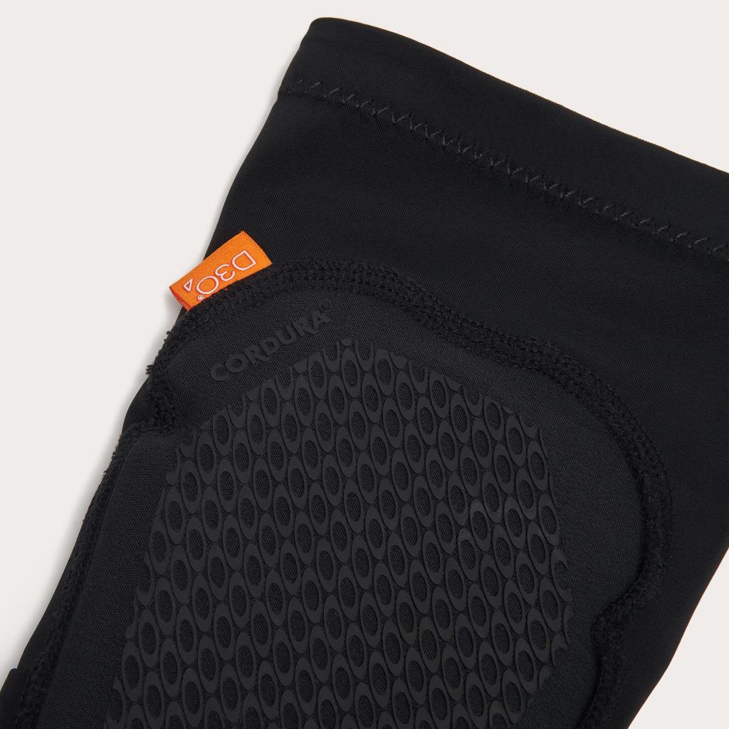 Oakley All Mountain D30 Elbow Guard Koruyucu Dirseklik Seti Large FOS901488 02E Blackout