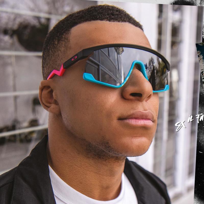 Lunettes de soleil Oakley BXTR Matte Black Prizm Black