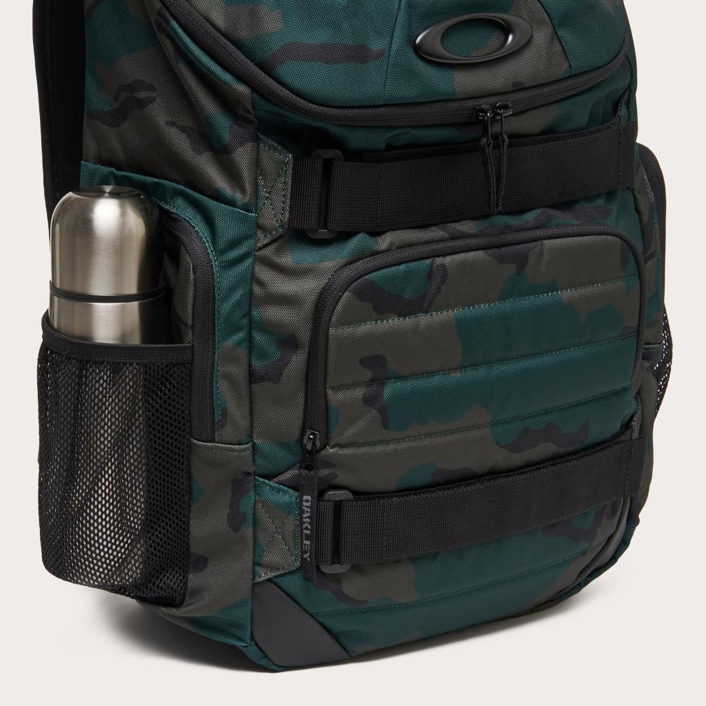 Oakley Enduro 3.0 Big Sırt Çantası FOS900737 9NQ B1B Camo Hunter