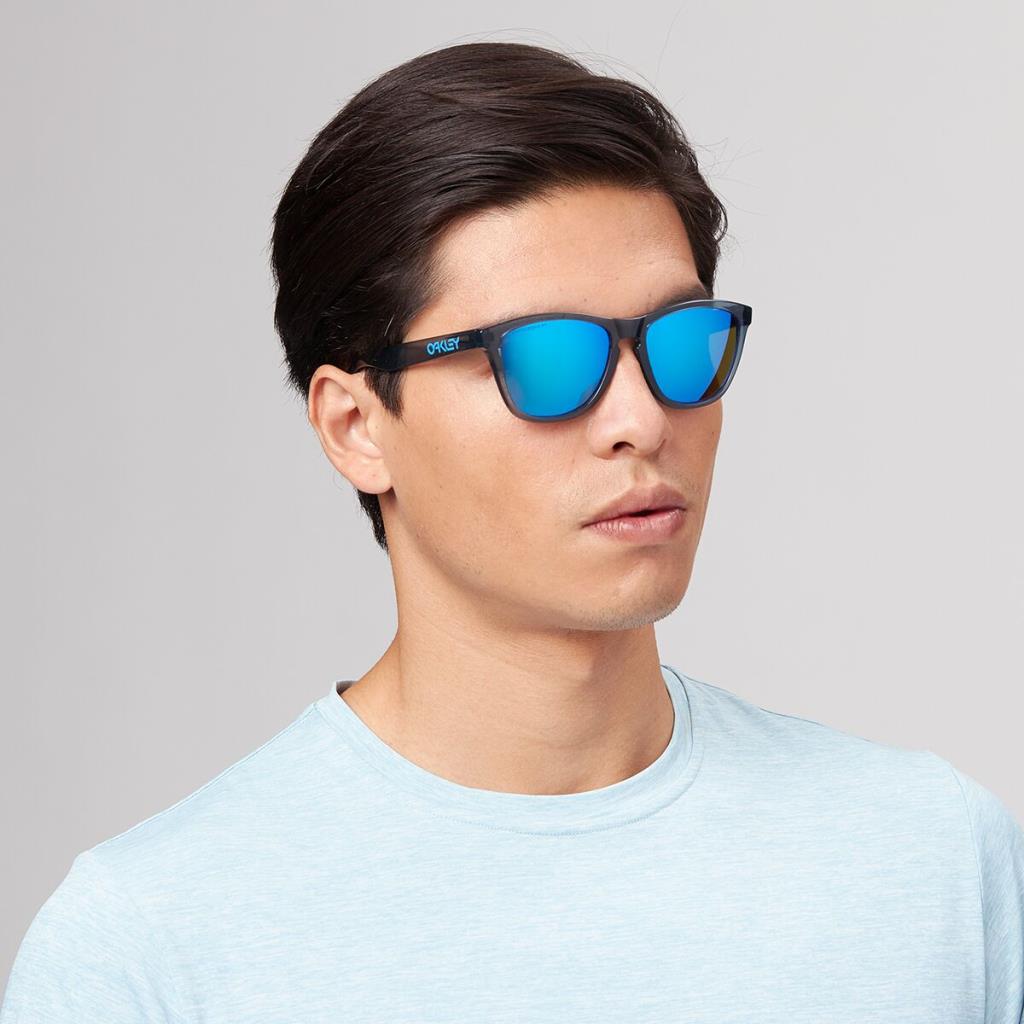 Oakley FrogSkins Sunglasses Polarized Crystal Black Prizm Sapphire Iridium Polarized