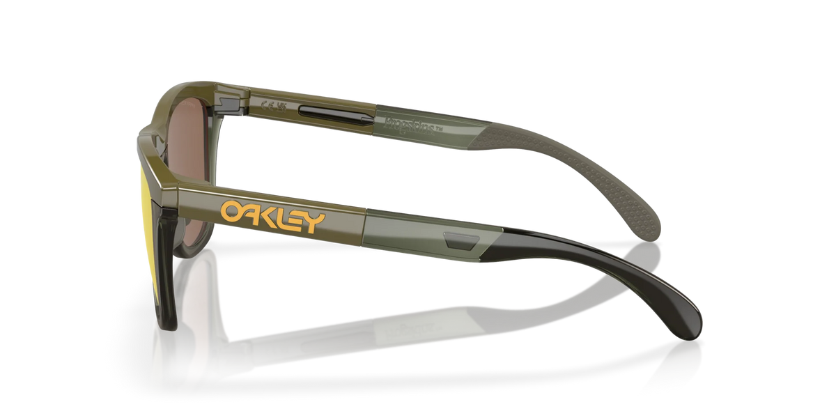 Oakley FrogSkins Range Polarize Güneş Gözlüğü 928408 Dark Brush/Olive Ink Prizm 24K Polarized