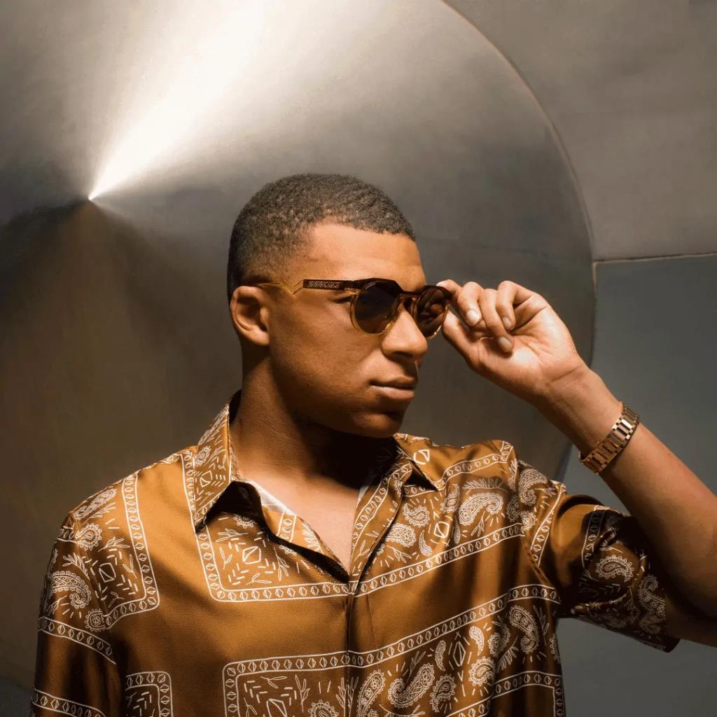 Oakley HSTN Kylian Mbappé İmzalı Güneş Gözlüğü Dark Amber/Light Curry Prizm Tungsten - Görsel 8