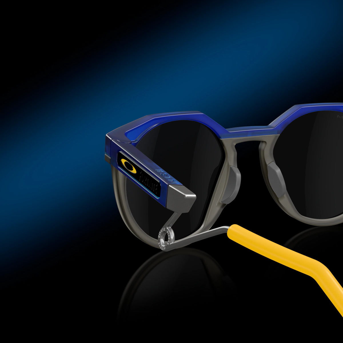 Oakley HSTN METAL Sunglasses 927906 Trans Crystal Blue Prizm Black