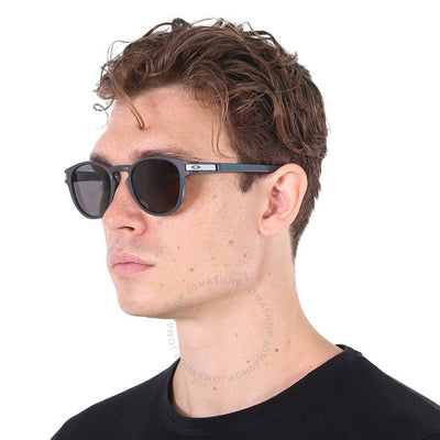 Oakley Latch Sunglasses 926566 Matte Grey Smoke Prizm Black