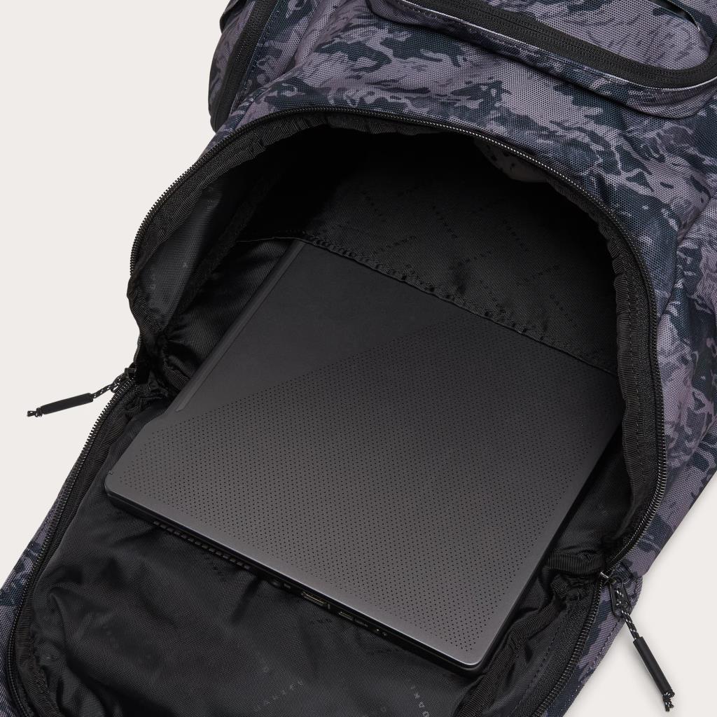 Oakley Ruck Pack Sırt Çantası FOS900293 9ZP Tiger Mountain Camo GR