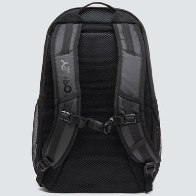 Oakley The Freshman Skate Sırt Çantası FOS901202 02E Blackout