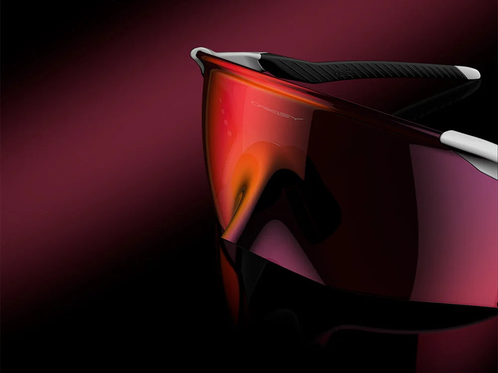 Oakley Veo Kato Güneş Gözlüğü 950102 Matte White Prizm Road