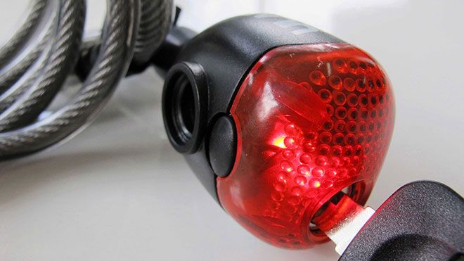 ULAC PULSAR LIGHT LOCK 